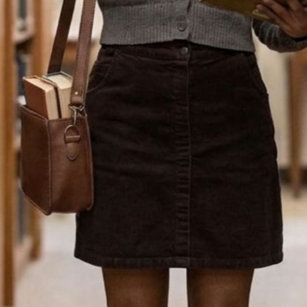 Eddie Bauer Brown Corduroy Mini Skirt 4 Petite